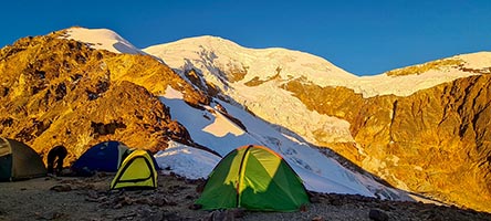 Il campo uno dell'Illimani a 5490