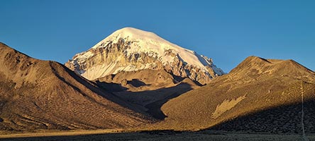 Il Sajama al tramonto dal villaggio di Sajma