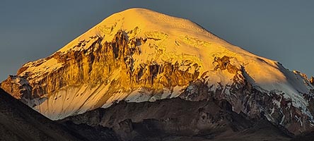 Dettaglio della vetta del Sajama al tramonto