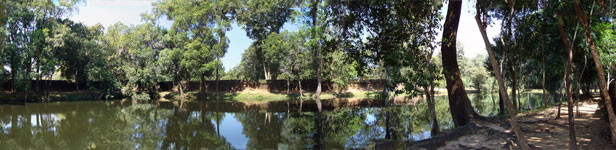 Pond al Koh Ker