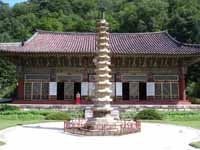 Tempio buddista di Pyohon a Myohyang