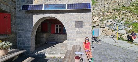 Il rifugio svizzero della val Roseg, la Chamanna Tschierva, 2583 m