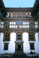 Kuenga Rabten, il cortile del Palazzo invernale del Re