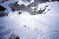 I campi 3 e 2 visti da sopra la fascia rocciosa (scendendo)