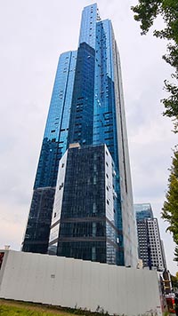 Torre in costruzione sulla Hangang-daero a Seoul