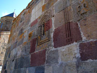 Muri della chiesa di Tsminda Sameba