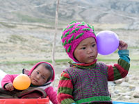 Bambini nomadi a Korzok