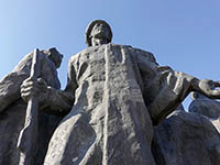 Monumento ai combattenti della rivoluzione a Bishkek