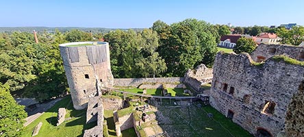 Vista dalla torre del castello di Cēsis