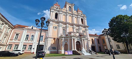 Matrimonio nella chiesa di San Casimiro a Vilnius