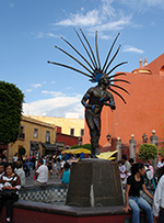 Statua in piazza a Queretaro