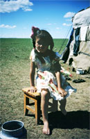 Bambina nella steppa