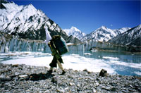 In marcia sul Baltoro superiore