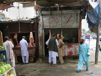 Al bazaar di Gilgit, bottega delle carni