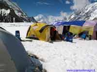 La tenda di Gerlinde accanto alla nostra 